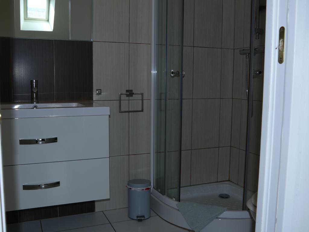 Gites De La Grande Ferme Avernes Номер фото